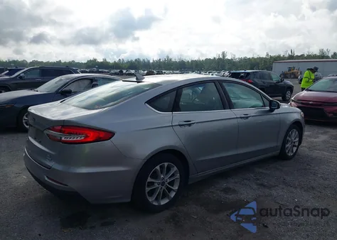 2020 Ford Fusion Hybrid Se z USA, uszkodzony, nr VIN 3FA6P0LU1LR184993